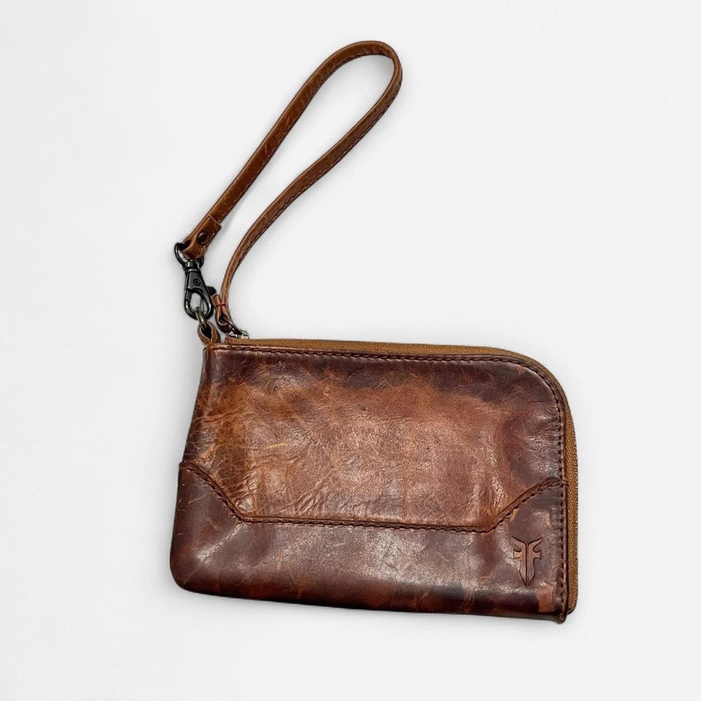FRYE Melissa Wristlet in Cognac | Wallet Clutch